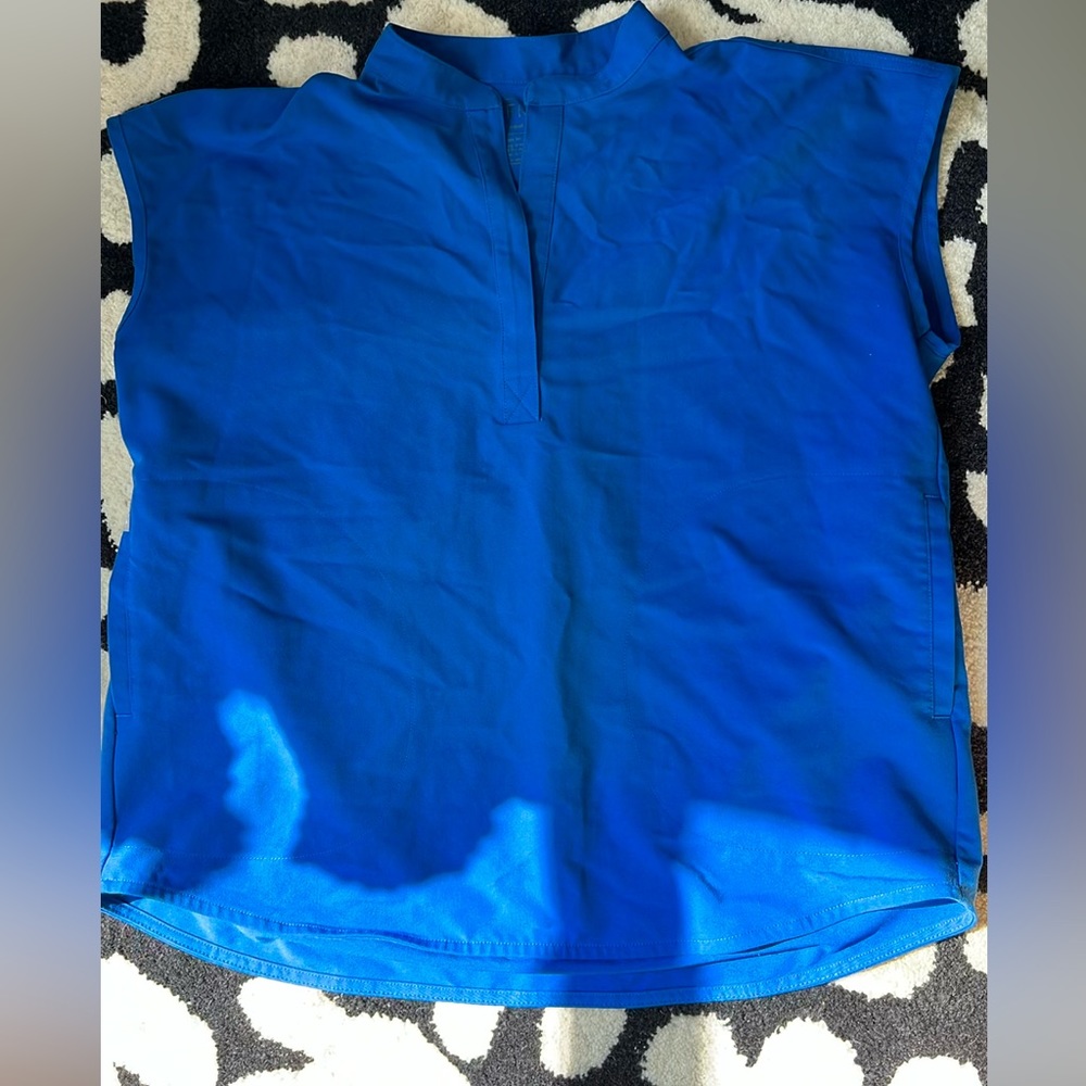 Figs Scrub Top